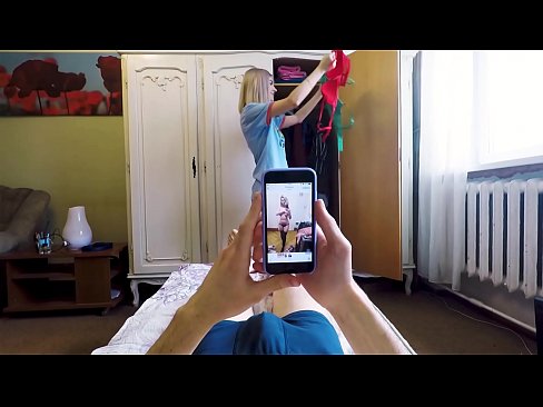 ❤️ A súa irmá fixo correr ao seu irmán xusto antes de que a nai chegase a casa ❤️ Vídeo anal na pornografía gl.full-porner.ru