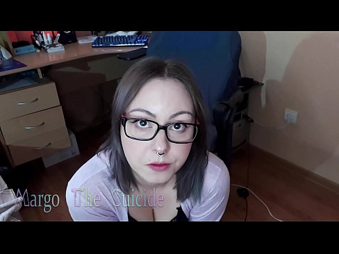 ❤️ Moza sexy con lentes chupa un consolador profundamente ante a cámara ❤️ Vídeo anal na pornografía gl.full-porner.ru